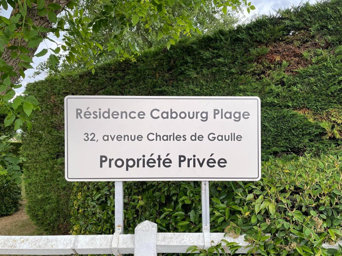 Cabourg Plage A 200M Plage Exterior photo
